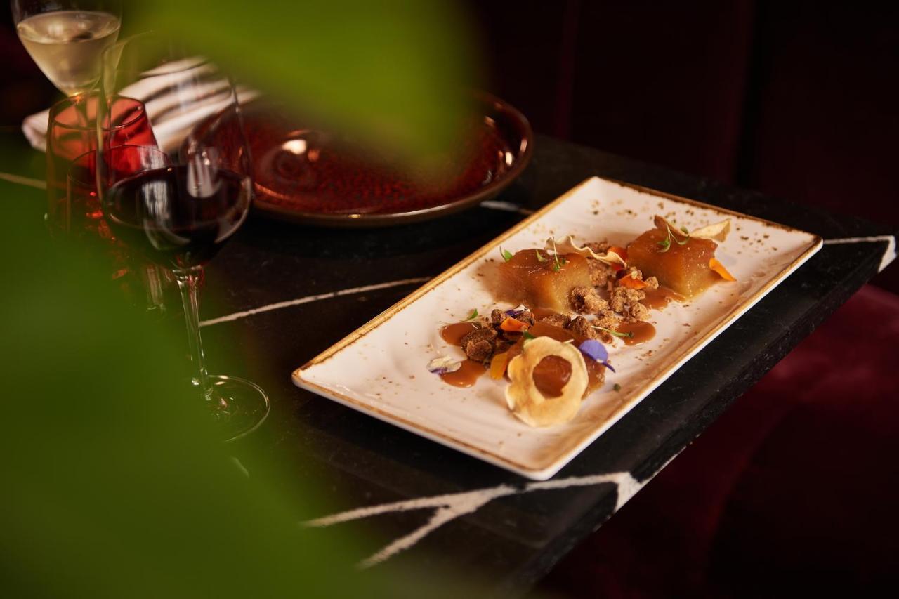 Marquis A Member Of Melia Collection Tour Eiffel 5*