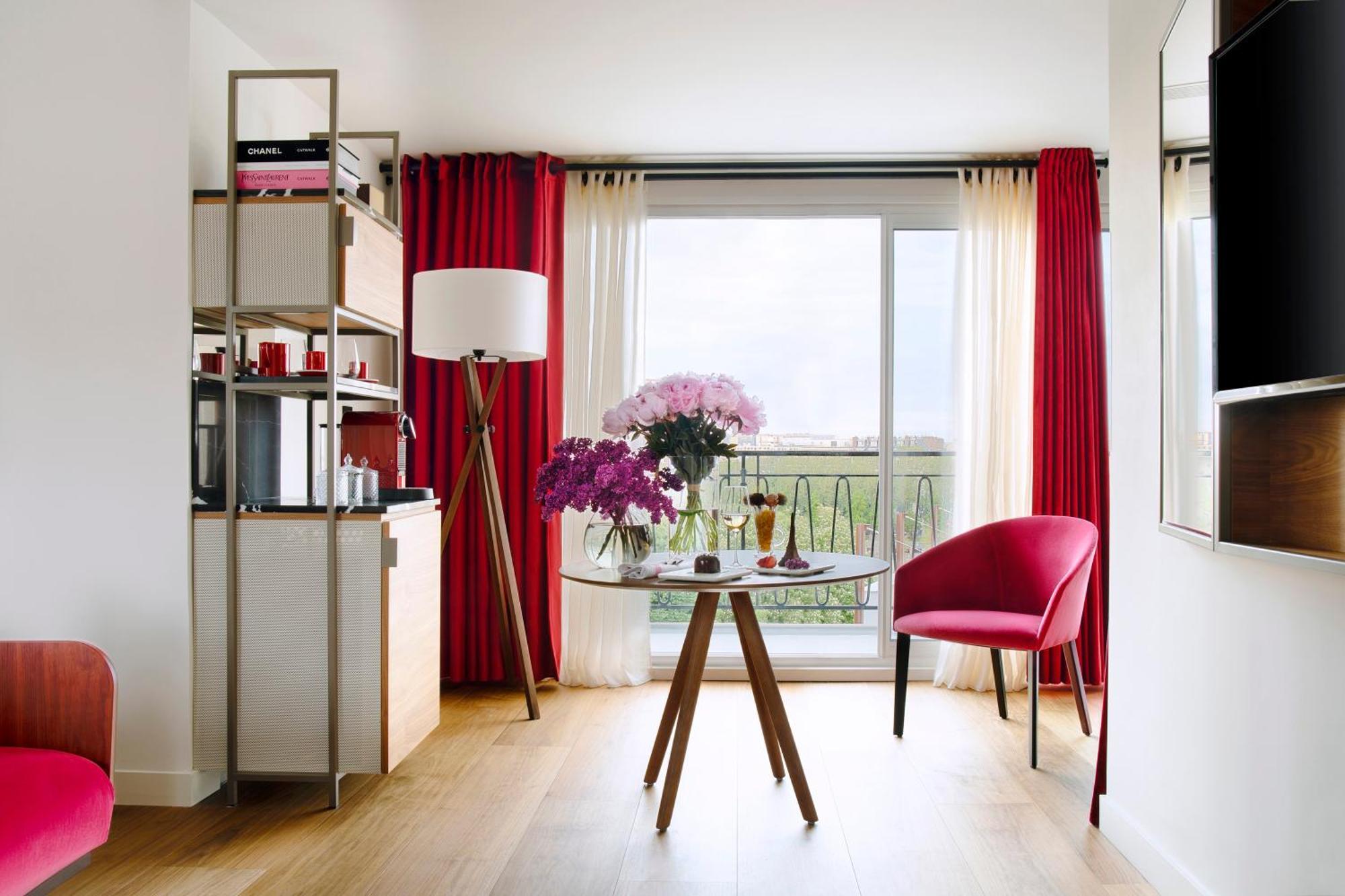 Marquis A Member Of Melia Collection Tour Eiffel Hotel Paris